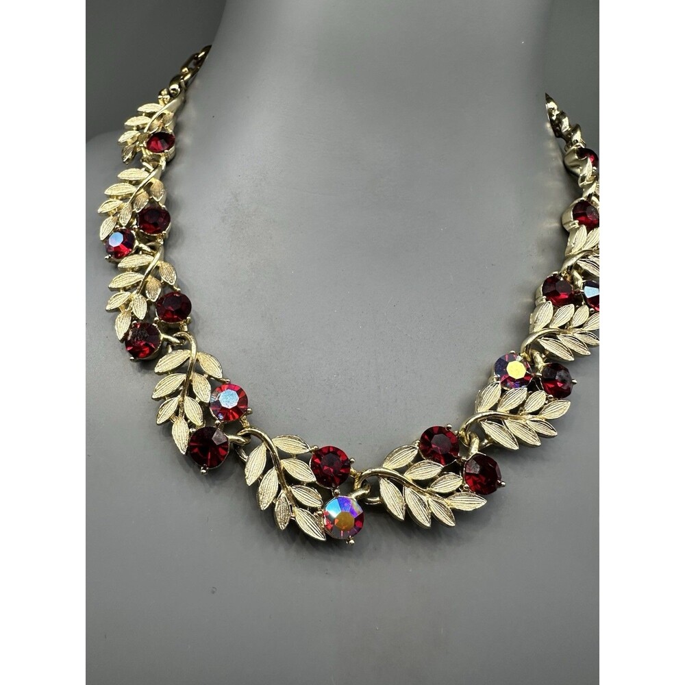 Lisner Gold Tone Leaf & RedAurora Borealis AB Rhinestone Vintage Choker Necklace